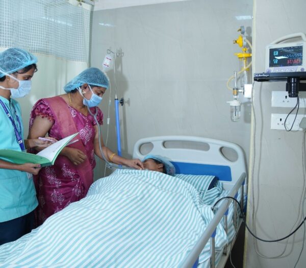 Rathna Fertility Center - doctor seeing the patient